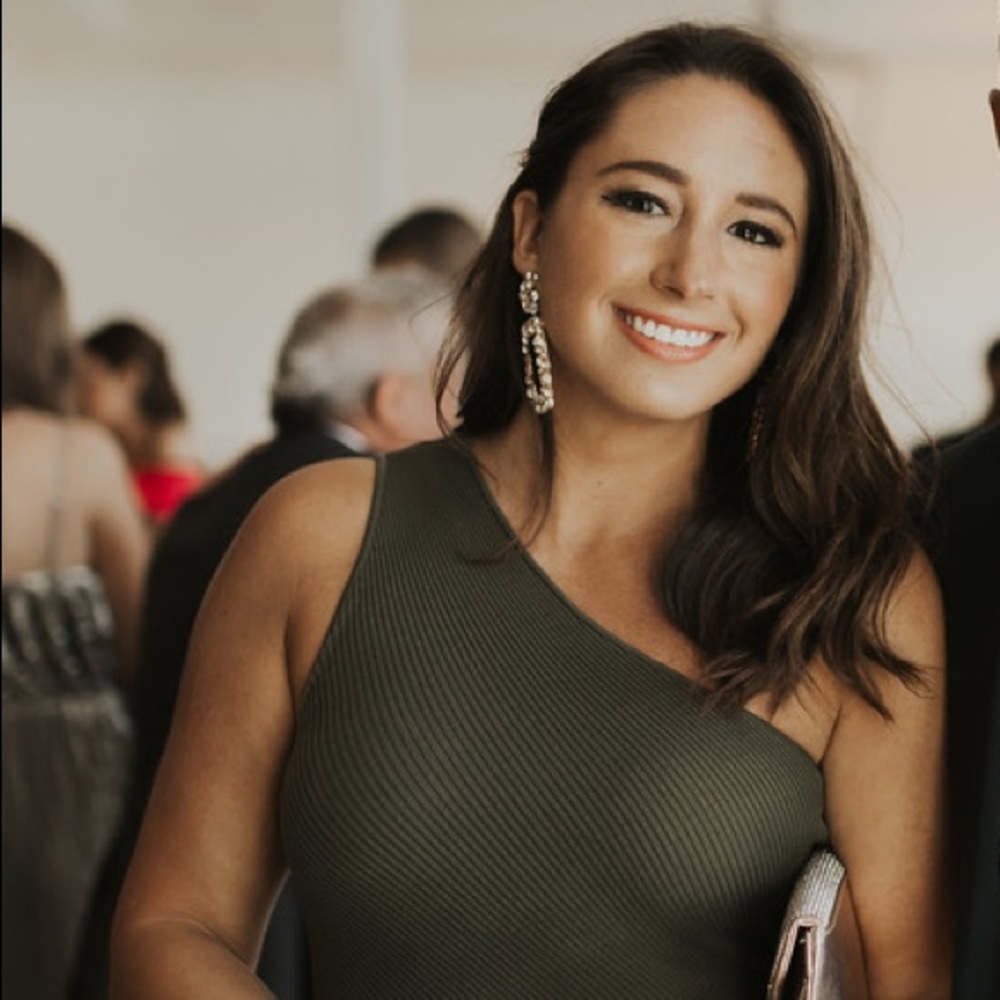 Meet your Posher, Paulina